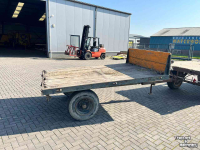 Agricultural wagon  Platte wagen / Landbouwwagen / Tweewielige wagen