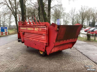 Silage-block distribution wagon Schuitemaker Amigo 30 S