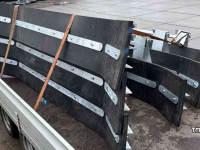 Rubber yard scraper Roo Rubber Vuilschuiver / Rubberschuif / Modderschuif / Erfschuif / Mestschuif met Euro aansluiting