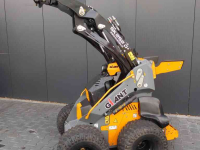 Wheelloader Giant SK25D Skidsteer