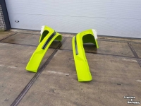 Used parts for tractors Claas Achterspatbord Claas Arion 400 smal