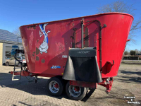 Vertical feed mixer Peecon Biga 260