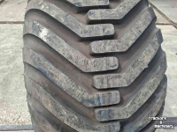 Wheels, Tyres, Rims & Dual spacers  De Molen 550/60R22.5
