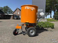 Sawdust spreader for boxes Flingk SE 250 zaagselstrooier