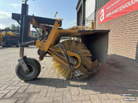 Sweeper  Veegmachine / Veegbezem / Rolbezem