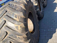Wheels, Tyres, Rims & Dual spacers Michelin Mega x Bib 1050/50R32