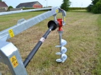 Earth drills Qmac GMBT  Grondboor machine voor tractor uitvoering
