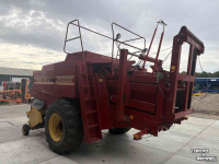 Balers  New Holland pakkenpers D2000