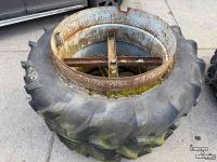Wheels, Tyres, Rims & Dual spacers  Dubbellucht 13.6 R38 spindel
