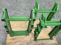 Other tractors and accessories John Deere Sauermann Rockinger Trekhaak frame slede rail 8R