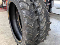 Wheels, Tyres, Rims & Dual spacers Taurus 340/85R48