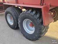 Self-loading wagon Strautmann Vitessse 260 DO - opraapwagen doseerwagen doseerwalsen