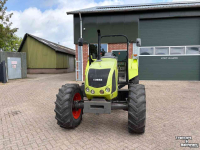 Tractor Claas Axos 310