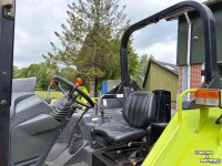 Tractor Claas Axos 310