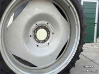 Wheels, Tyres, Rims & Dual spacers Michelin 270/95R48 & 12.4R28 cultuurwiel set