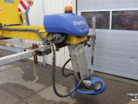 Snow Removal Equipment Nido Stratos B11K-27 VCLN-350 zoutstrooier pick-up uitvoering