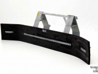 Rubber yard scraper Qmac Rubberschuif 270 met EURO aankoppeling Erfschuif / Modderschuif /