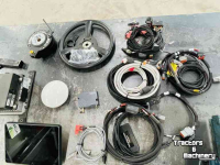 GPS steering systems and attachments Trimble XCN 2050 met Stuurmotor