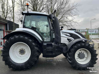 Tractor Valtra T154 Active