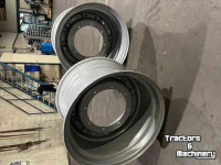 Wheels, Tyres, Rims & Dual spacers Titan DW20X30