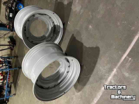 Wheels, Tyres, Rims & Dual spacers Titan DW20X30