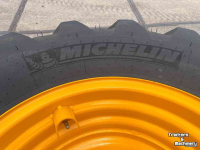 Telescopic Wheelloader Michelin 460/70R24 Band + velg JCB