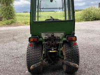 Horticultural Tractors John Deere 855 Diesel met maaidek en cabine
