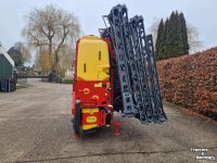 Fieldsprayer 3 points Beyne Gecko 27 meter gedragen veldspuit