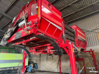 Sugar beet harvester Holmer RB bietenoverlaadbunker