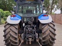Tractor New Holland TM130