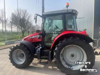 Tractor Massey Ferguson 5713 SL Dyna-6 EFF Tractor