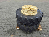 Wheels, Tyres, Rims & Dual spacers Kleber 320/85R24, dubbellucht voor smalspoor tractoren