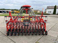 Seed drill Kuhn BTF 3030
