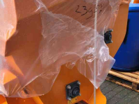 Sawdust spreader for boxes Flingk KSS 1500