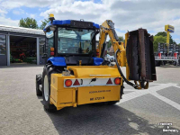 Horticultural Tractors New Holland Boomer 3050 Comoact Tractor + Bos Maaiarm