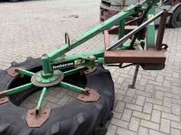 Feed sweeper wheel Holaras Octo 1500