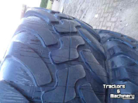 Wheels, Tyres, Rims & Dual spacers Alliance 650/65r30.5