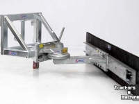 Manure scraper Qmac Mestschuif met rubbermat Thaler aanbouw
