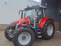 Tractor Massey Ferguson 5S.105 DYNA-4 EFFICIENT Tractor
