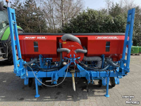 Seed drill Monosem NG4. 6rij maiszaaimachine