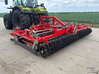 Seedbed combination Vegniek CrossMaster 450
