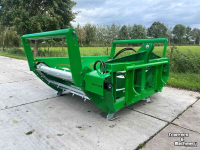 Bale unroller Hustler LX104