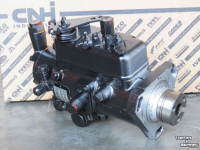 Tractor Ford Brandstofpomp FORD  10Serie  Parts nr:F0NN9A543VAR