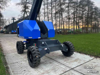 Articulated platforms Aichi SP14DJ telescoophoogwerker