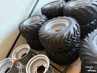 Wheels, Tyres, Rims & Dual spacers  Banden minishovel 31x15.50-15 / 400/50-15
