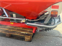 Fertilizer spreader Kuhn Axis 40.1