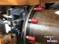 Tractor New Holland VOORAS Compleet voor NewH T8.xxxx Parts nr:84357980