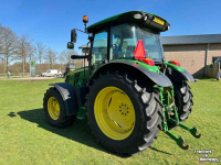 Tractor John Deere 5100R