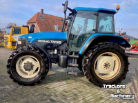Tractor New Holland TM125 Range Command Tractor