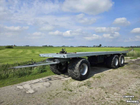Agricultural wagon Mulder Landbouwwagen - balenwagen 8.00 x 2.50 met dikke banden